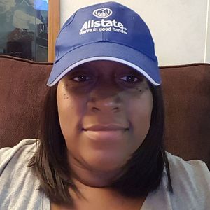 Meet your Posher, Ayesha